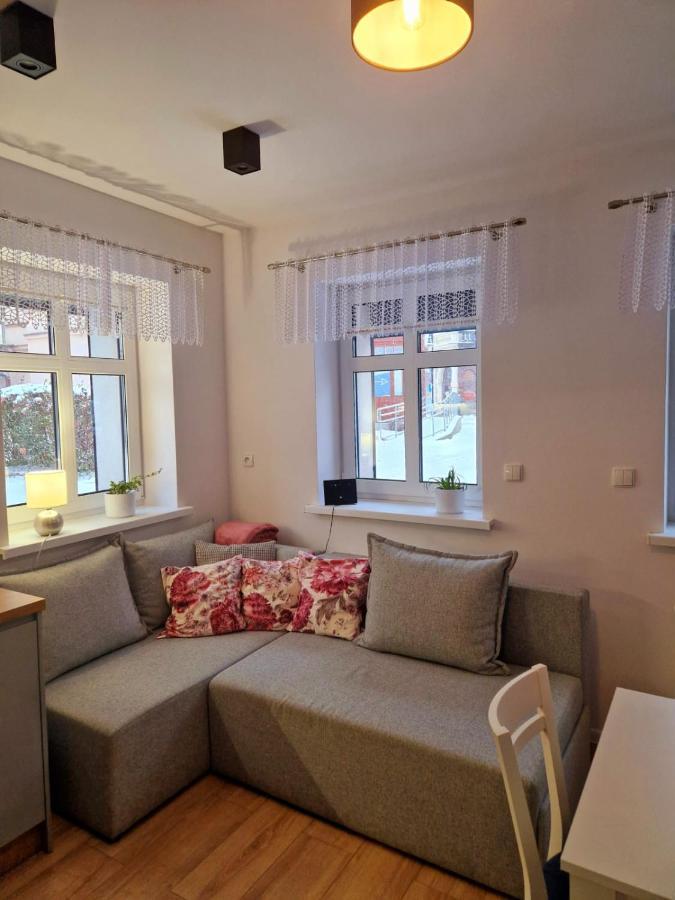 Apartament Przy Deptaku Jelenia Gora Exterior photo